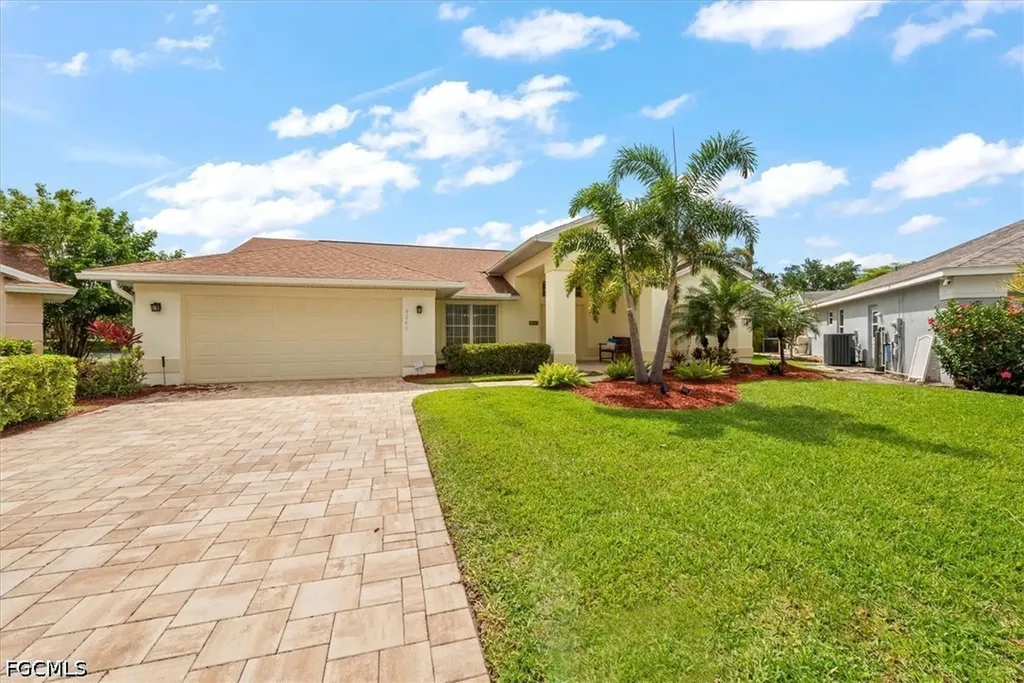 9241 Bramble Court Fort Myers FL 33919