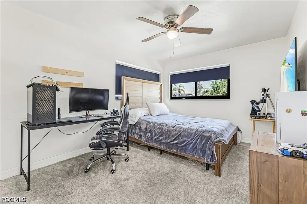 3009 SE 19th Place Cape Coral FL 33904