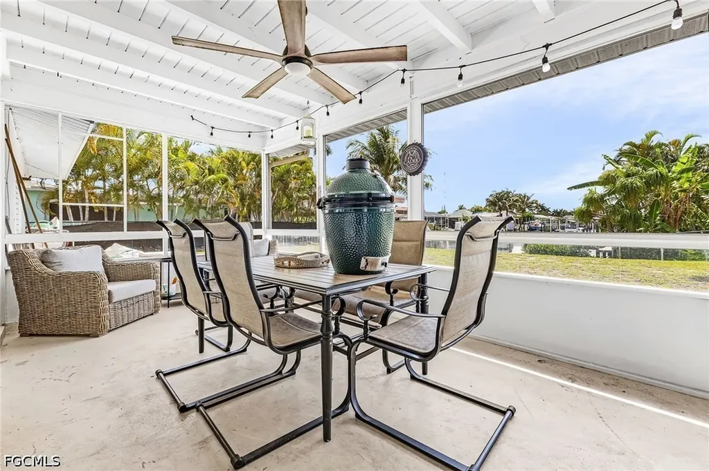 3009 SE 19th Place Cape Coral FL 33904
