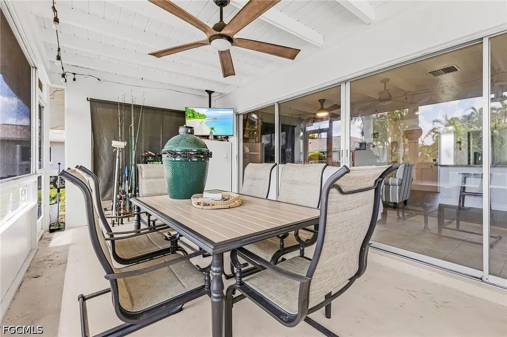 3009 SE 19th Place Cape Coral FL 33904