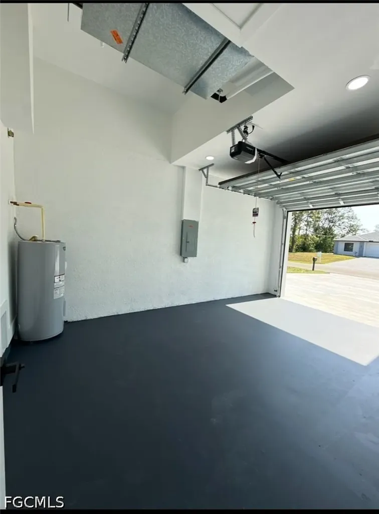 404-406 Chalet Avenue S Lehigh Acres FL 33974