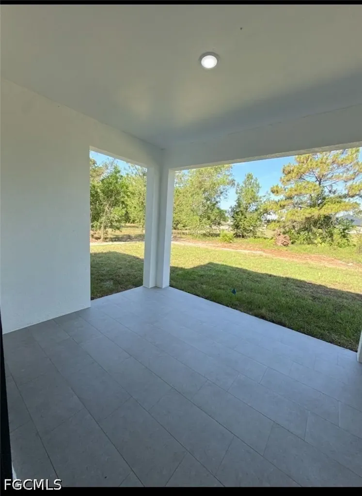 404-406 Chalet Avenue S Lehigh Acres FL 33974