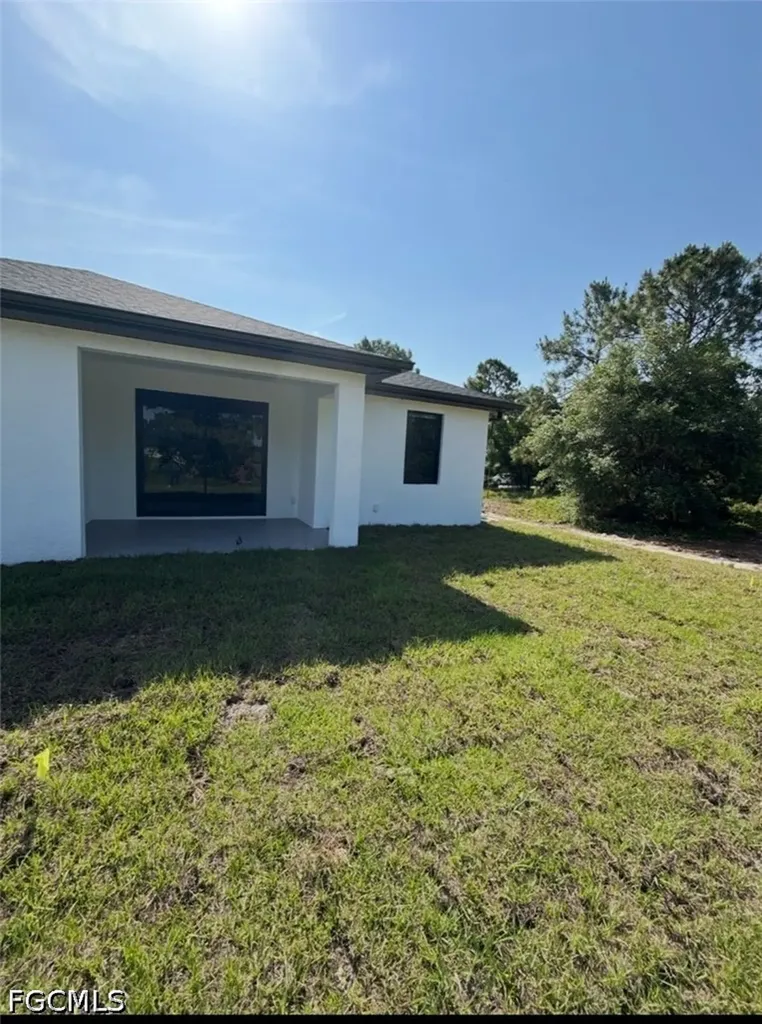 404-406 Chalet Avenue S Lehigh Acres FL 33974