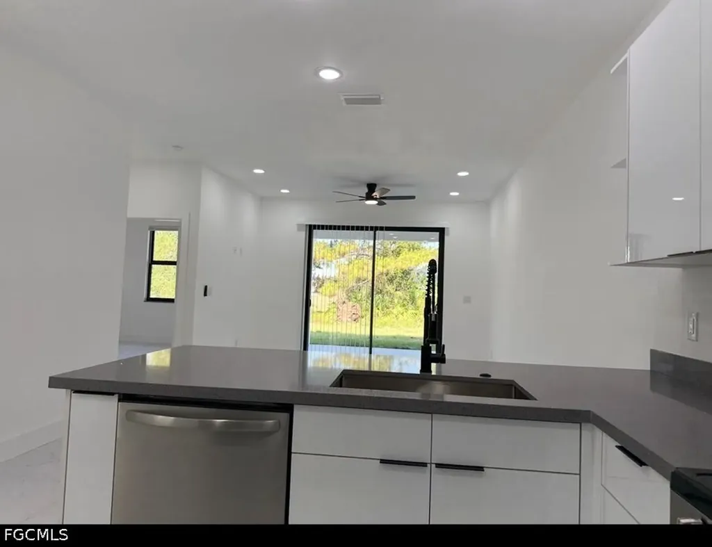404-406 Chalet Avenue S Lehigh Acres FL 33974