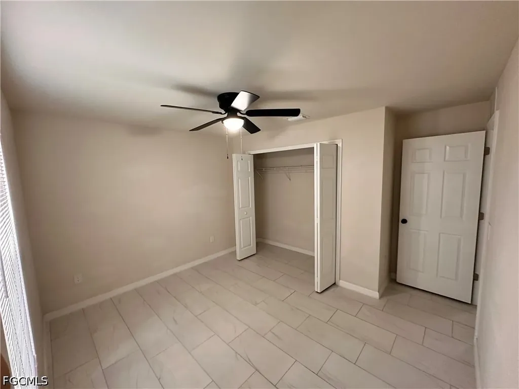 2212 SW Santa Barbara Place Cape Coral FL 33991