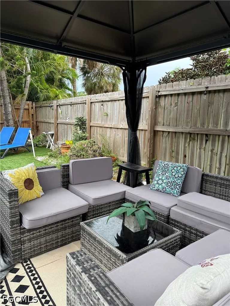 15009 Cloverdale Drive Fort Myers FL 33919