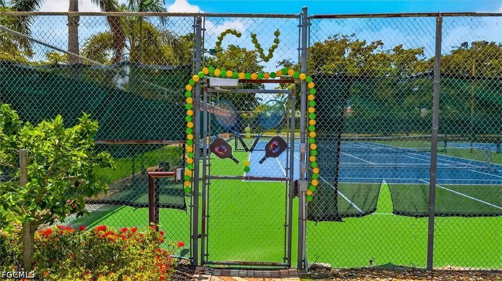 14751 Hole In 1 Circle Fort Myers FL 33919