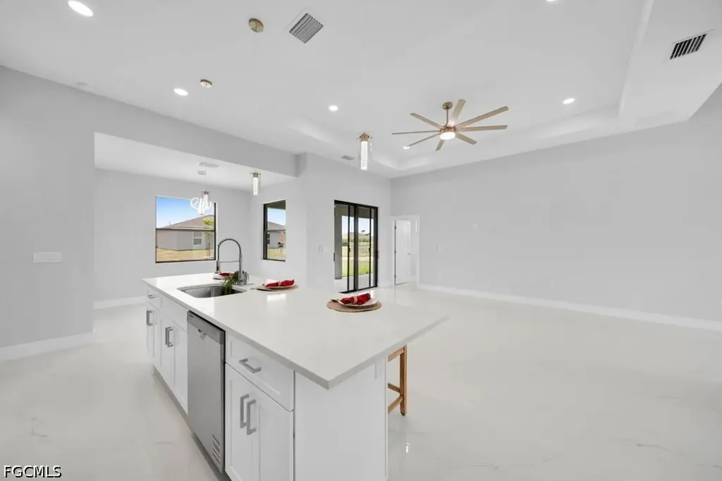 1426 NW 17th Avenue Cape Coral FL 33993