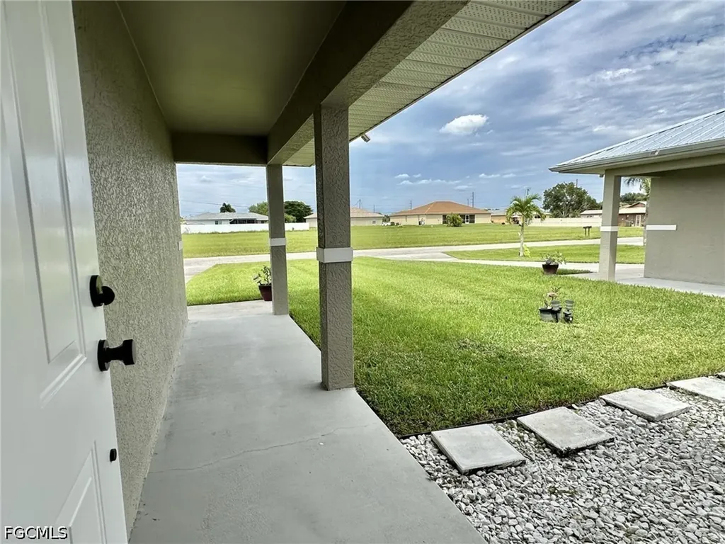 2306/2308 NE 16th Terrace Cape Coral FL 33909