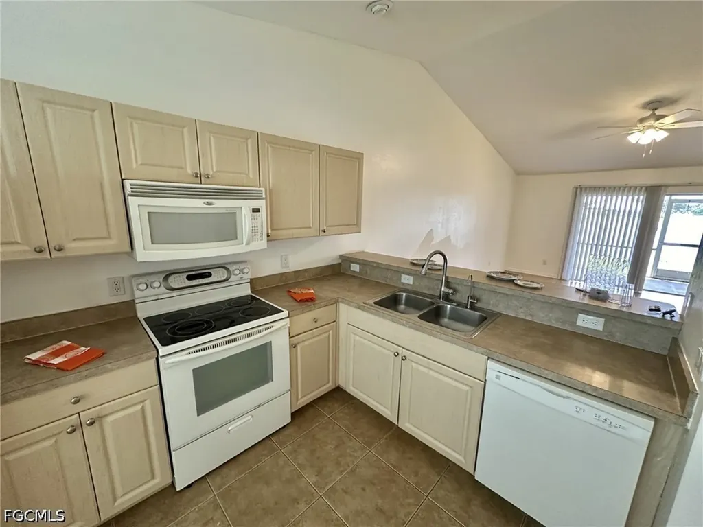 2306/2308 NE 16th Terrace Cape Coral FL 33909