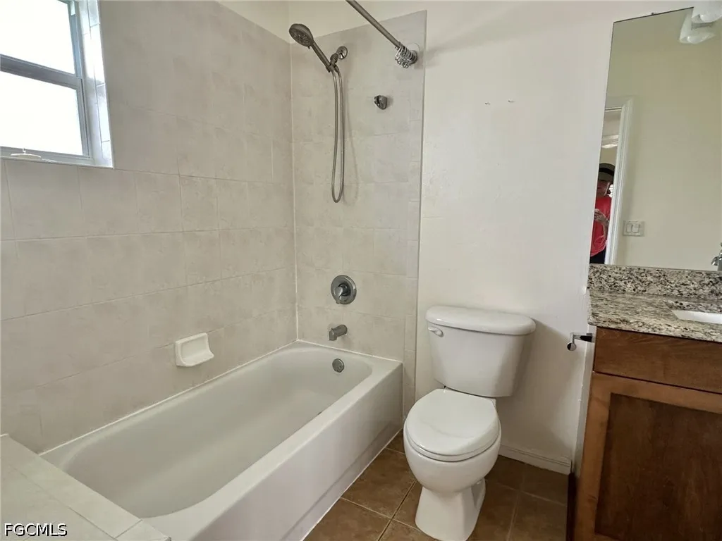 2306-2308 NE 16th Terrace Cape Coral FL 33909