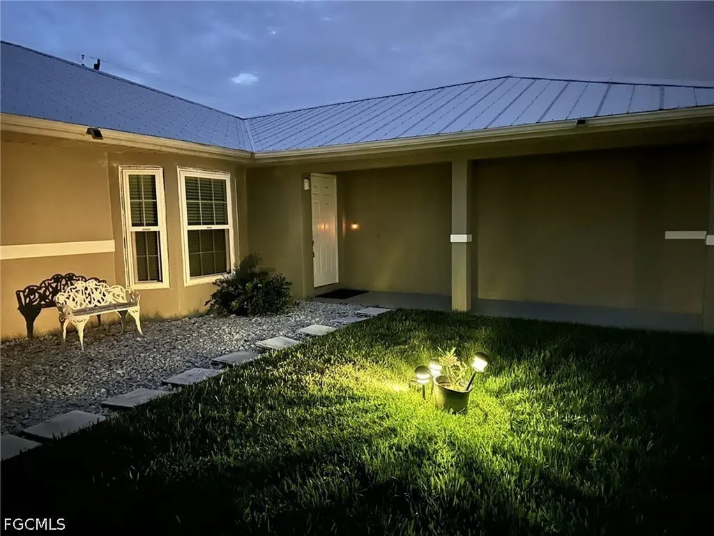 2306/2308 NE 16th Terrace Cape Coral FL 33909