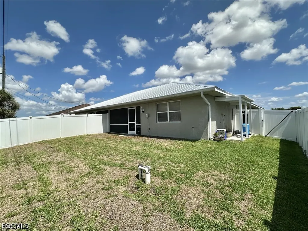 2306/2308 NE 16th Terrace Cape Coral FL 33909