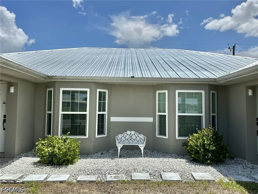 2306/2308 NE 16th Terrace Cape Coral FL 33909
