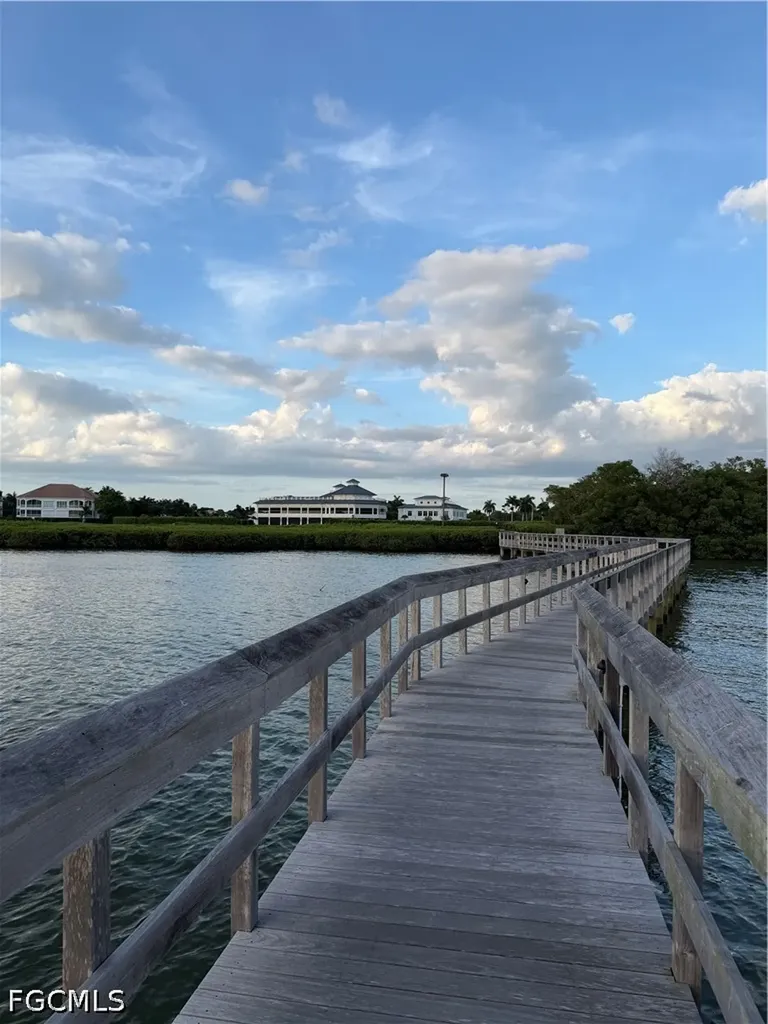 4700 Yacht Harbor Drive Naples FL 34112