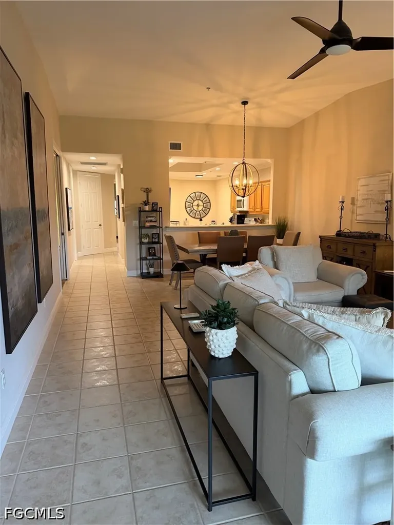 4700 Yacht Harbor Drive Naples FL 34112