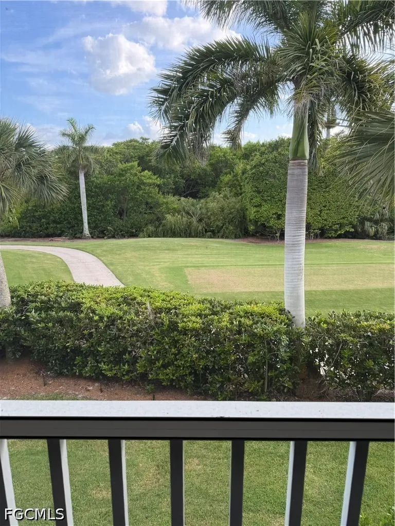 4700 Yacht Harbor Drive Naples FL 34112