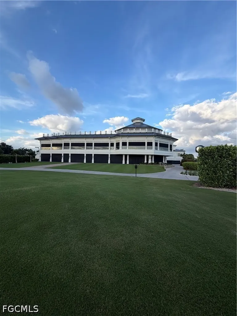4700 Yacht Harbor Drive Naples FL 34112