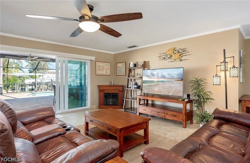 171 SW 51st Terrace Cape Coral FL 33914