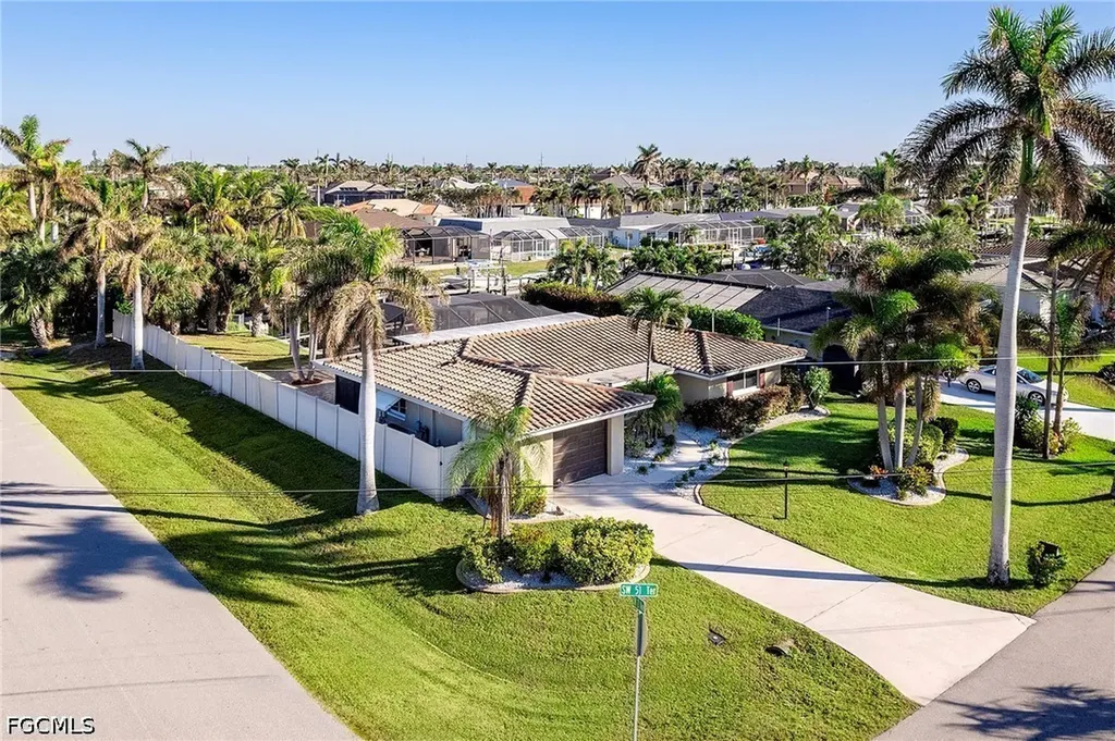 171 SW 51st Terrace Cape Coral FL 33914