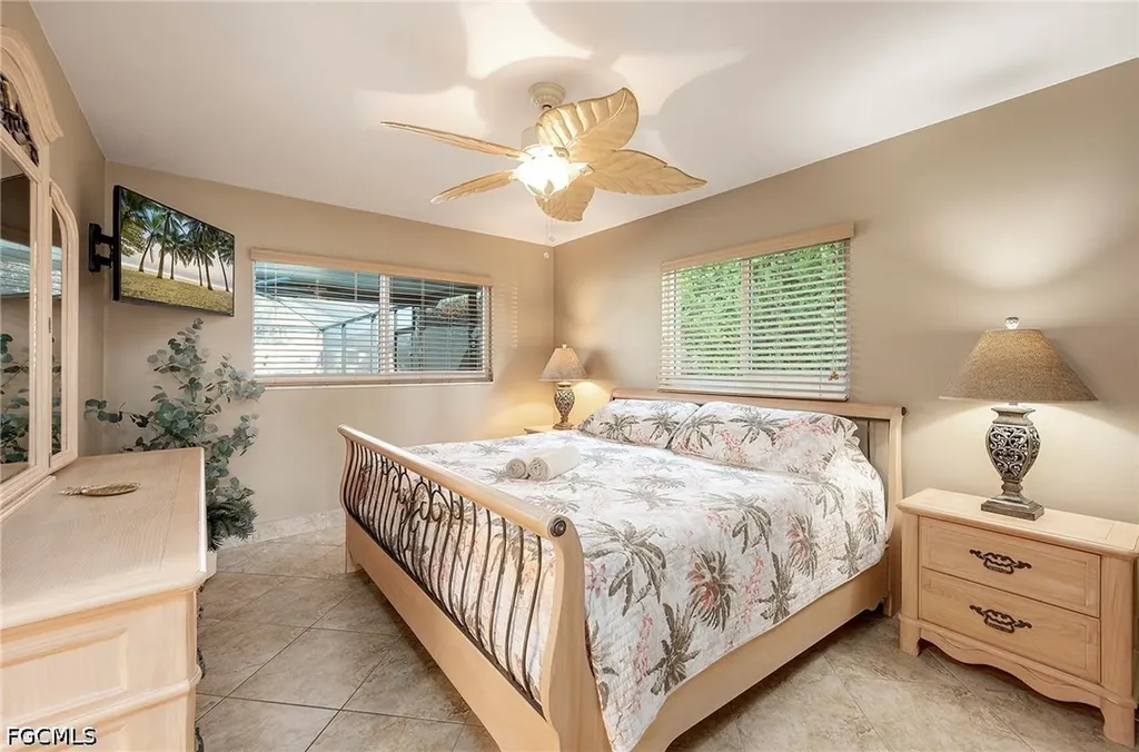 171 SW 51st Terrace Cape Coral FL 33914