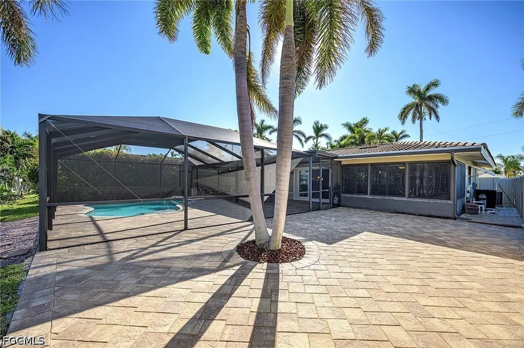 171 SW 51st Terrace Cape Coral FL 33914