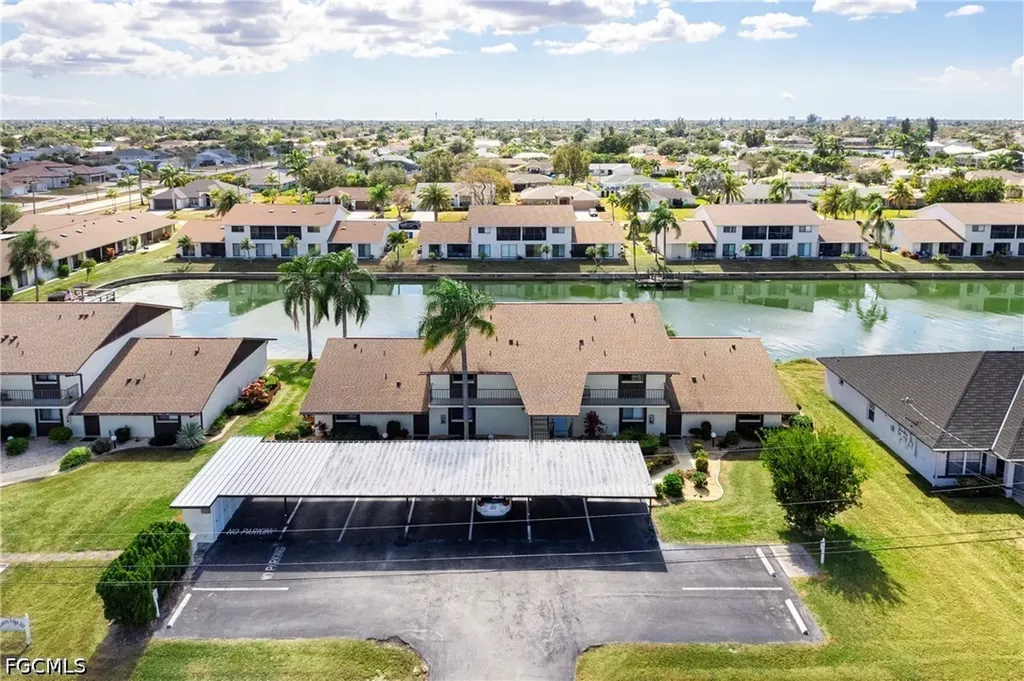 616 SE 14th Terrace Cape Coral FL 33990