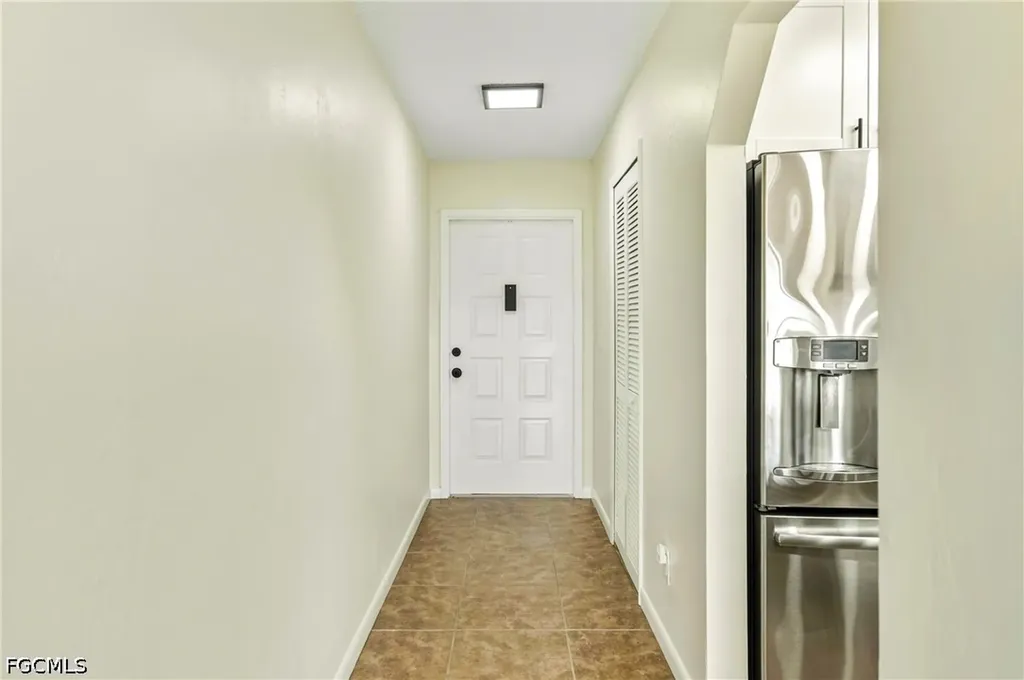 616 SE 14th Terrace Cape Coral FL 33990