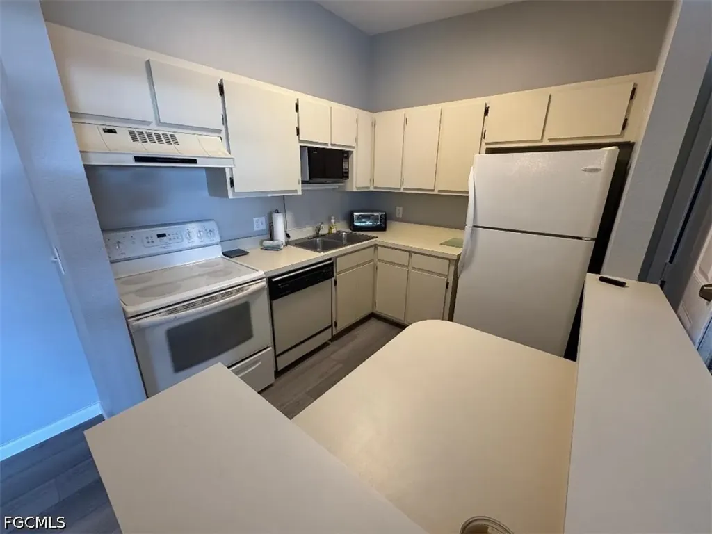 6496 Royal Woods Drive Fort Myers FL 33908