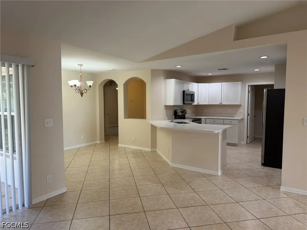 3527 NE 19th Place Cape Coral FL 33909