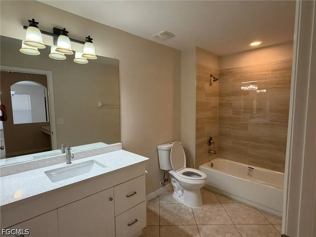 3527 NE 19th Place Cape Coral FL 33909