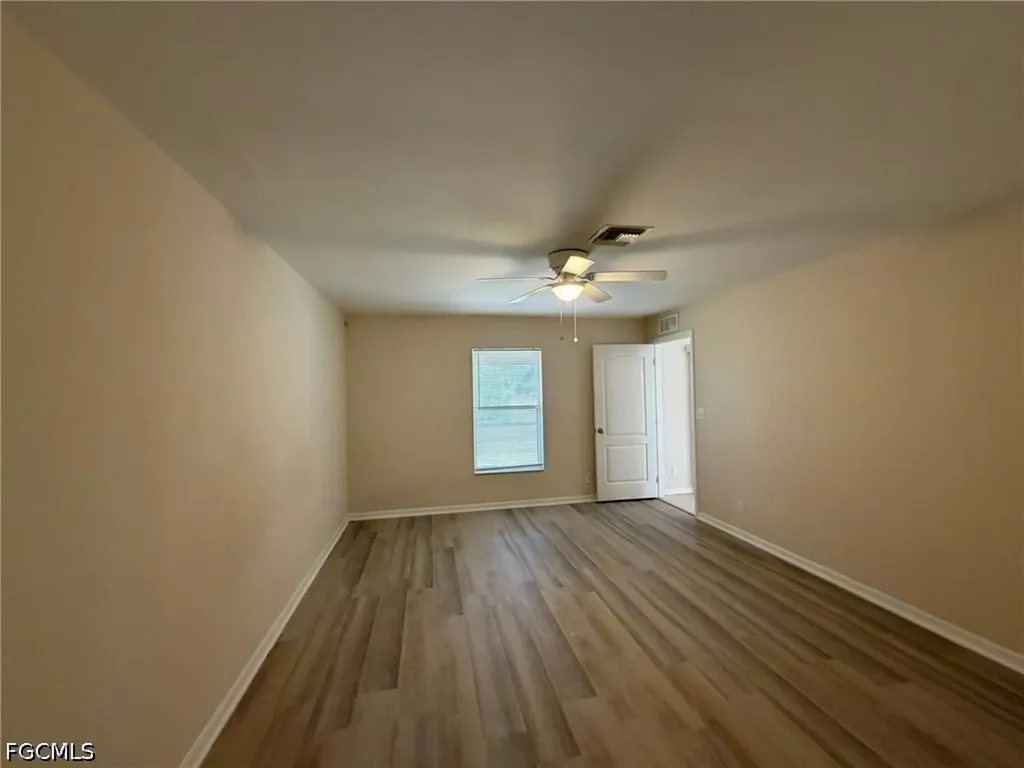 3527 NE 19th Place Cape Coral FL 33909