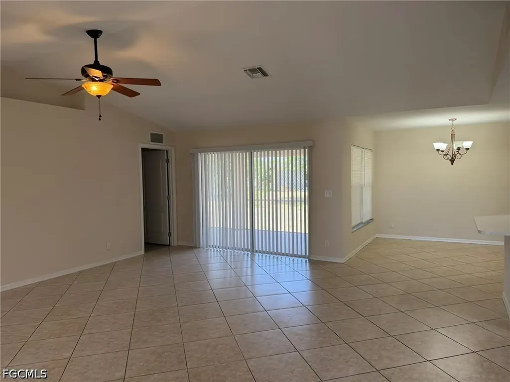 3527 NE 19th Place Cape Coral FL 33909