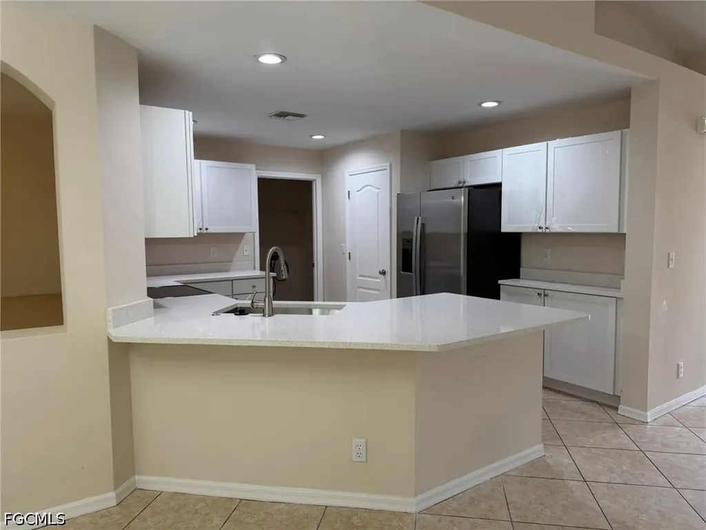 3527 NE 19th Place Cape Coral FL 33909