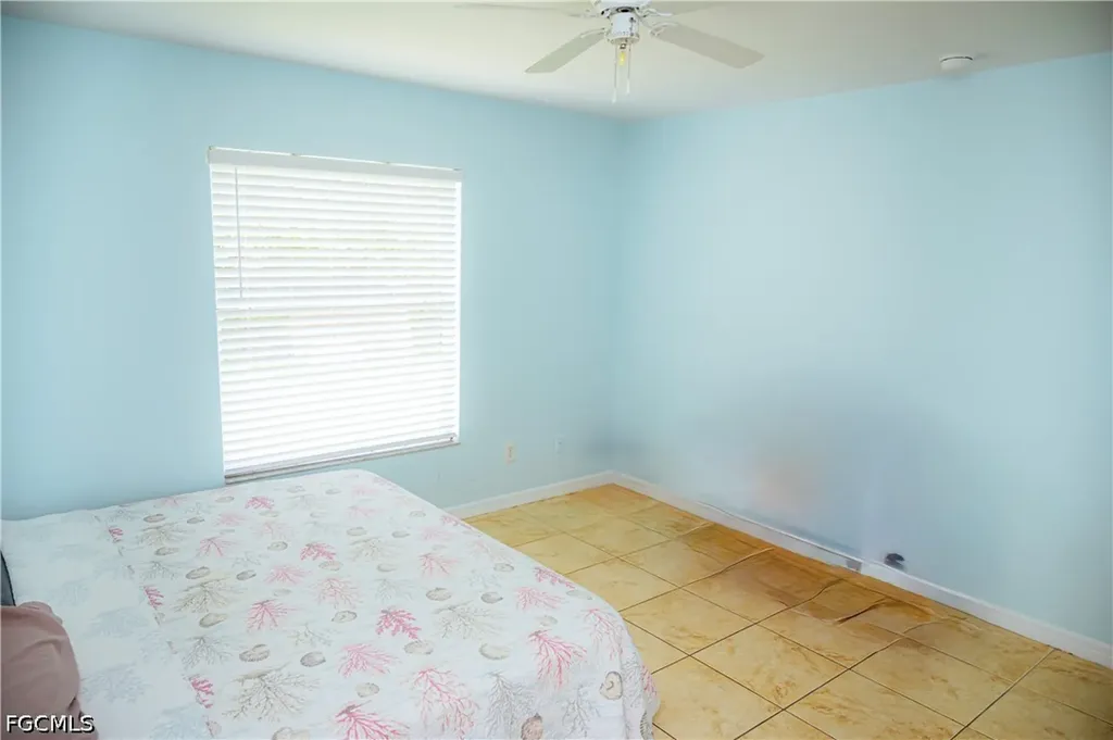 716-718 Ichabod Avenue Lehigh Acres FL 33973