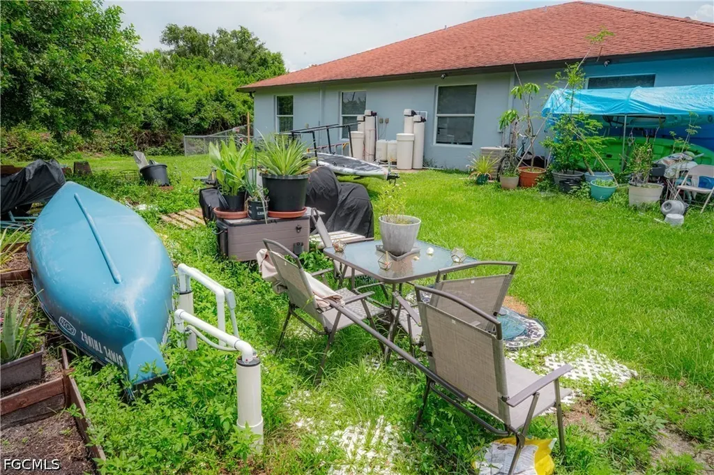 716-718 Ichabod Avenue Lehigh Acres FL 33973