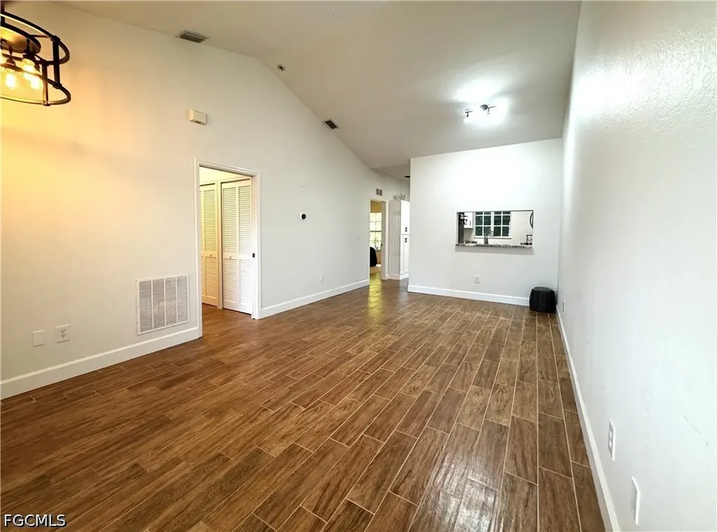 8423 Bernwood Cove Loop Fort Myers FL 33966