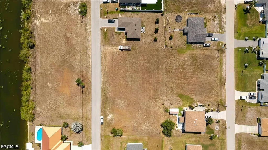 212 NE 25th Street Cape Coral FL 33909