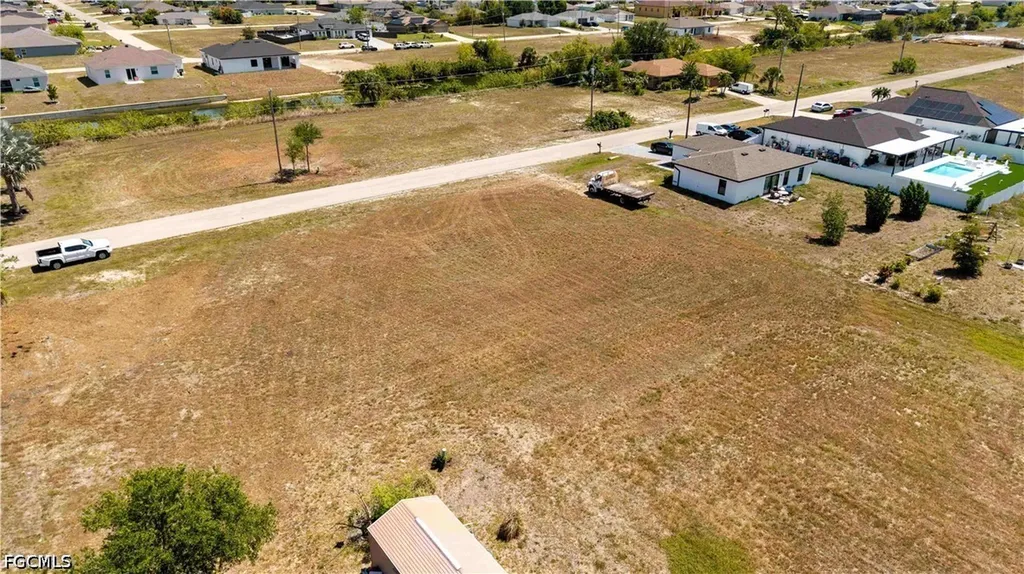 212 NE 25th Street Cape Coral FL 33909
