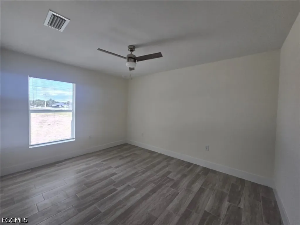 51 Wilmington Parkway Cape Coral FL 33993