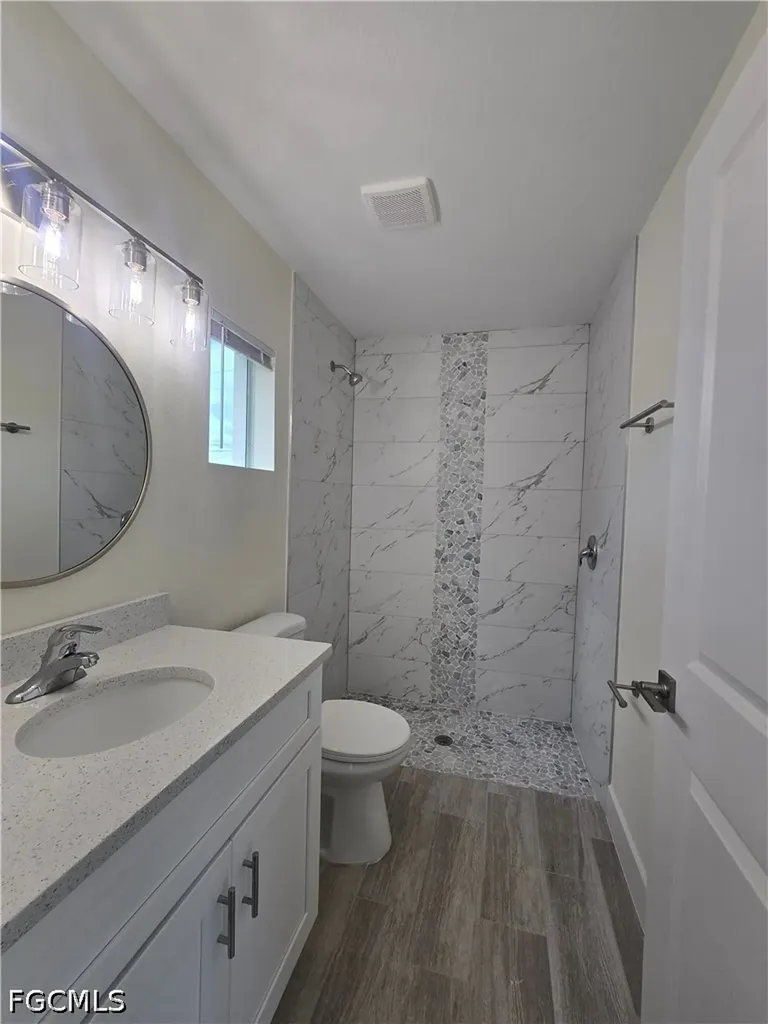 51 Wilmington Parkway Cape Coral FL 33993
