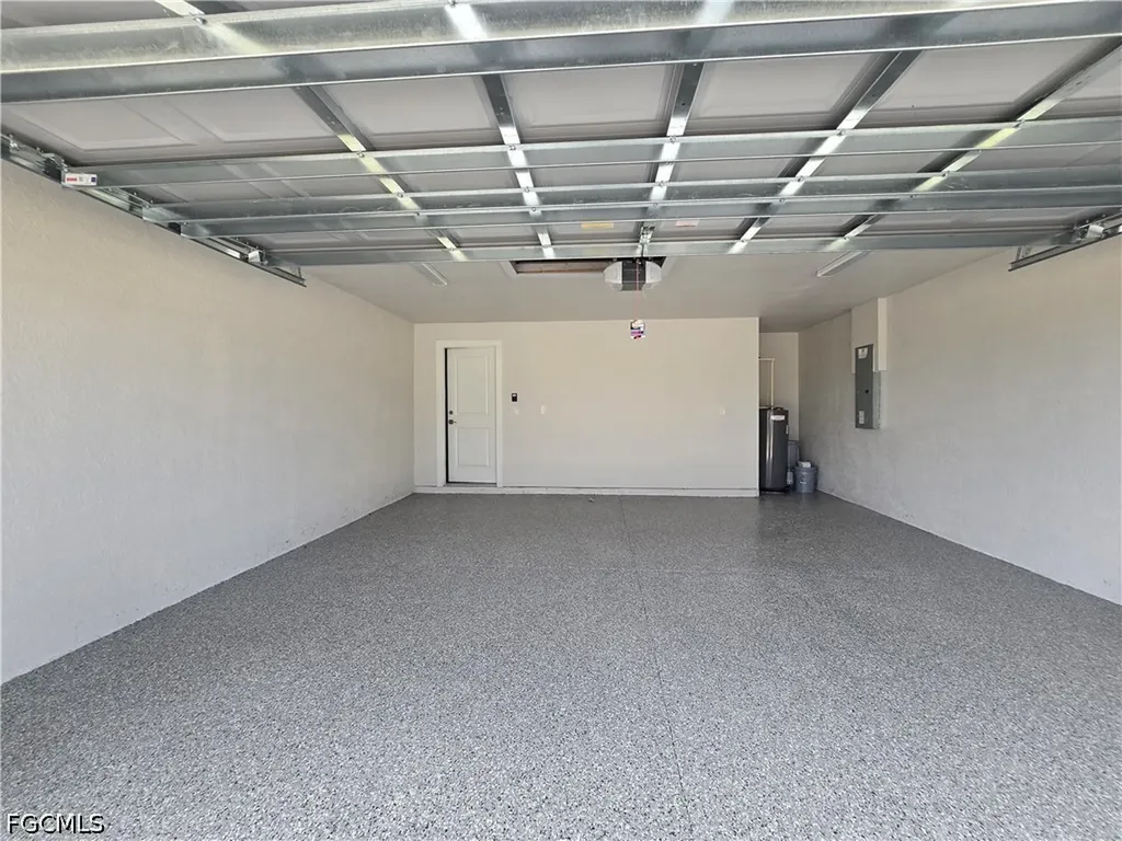51 Wilmington Parkway Cape Coral FL 33993