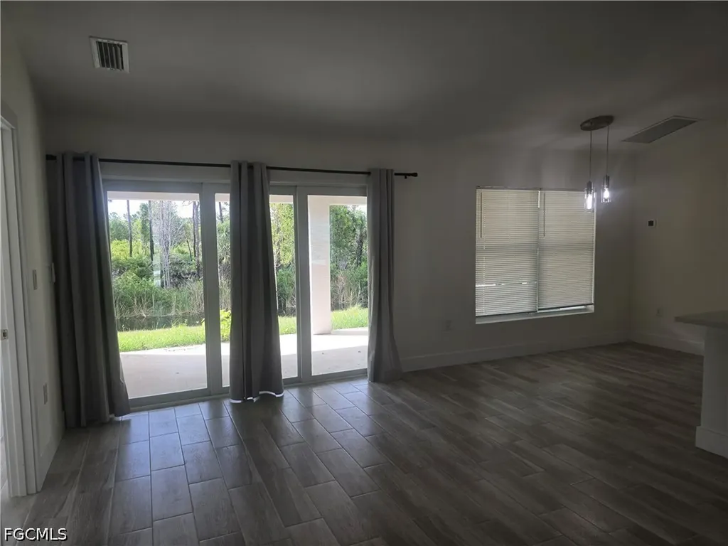 51 Wilmington Parkway Cape Coral FL 33993