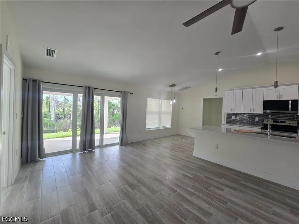 51 Wilmington Parkway Cape Coral FL 33993