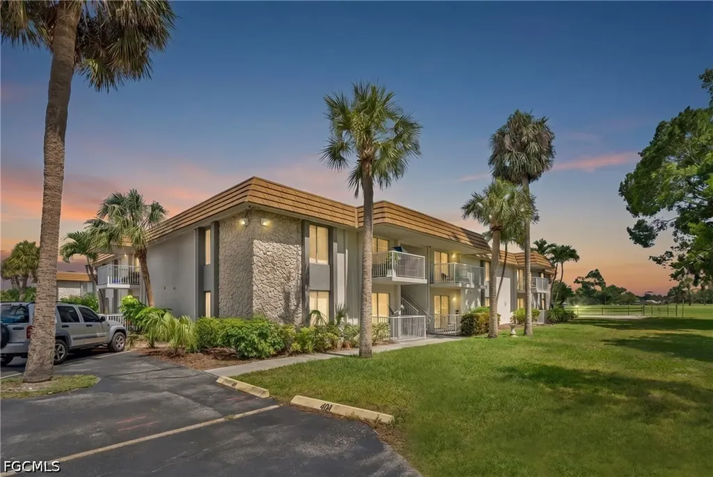 1830 Maravilla Avenue Fort Myers FL 33901