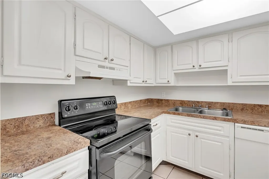 1830 Maravilla Avenue Fort Myers FL 33901