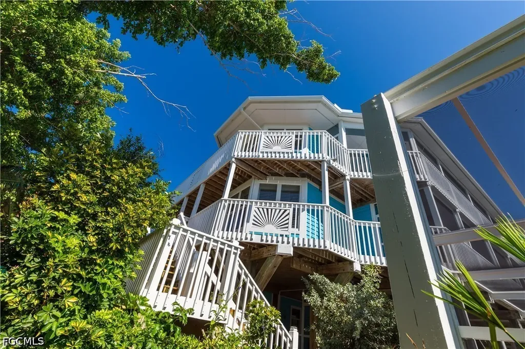 621 Rum Road Captiva FL 33924