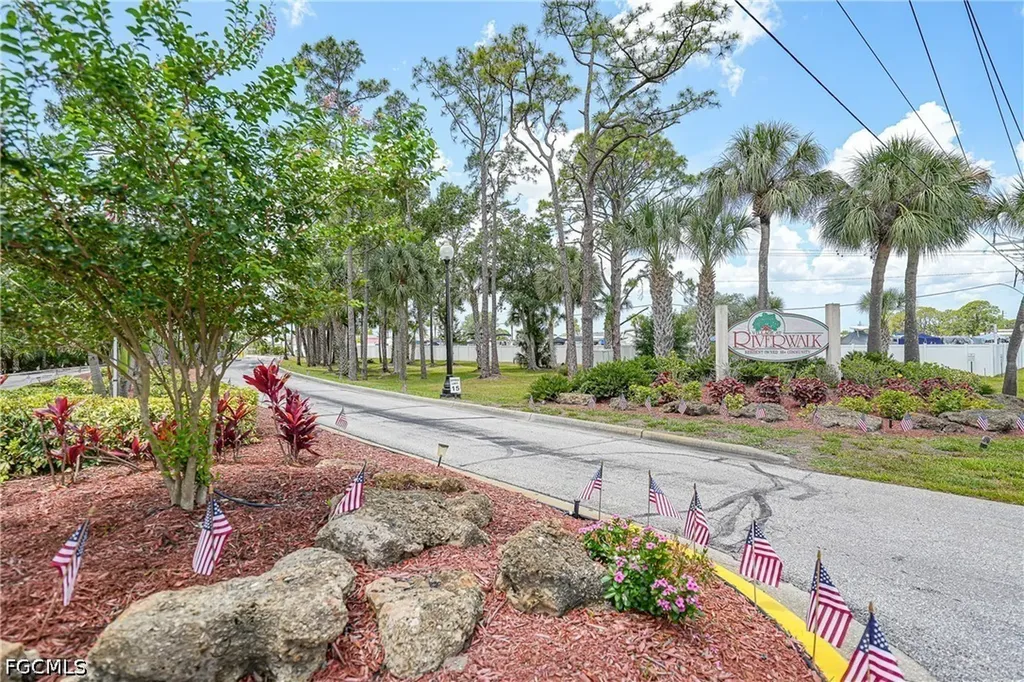 600 Woodwyn Court North Port FL 34287