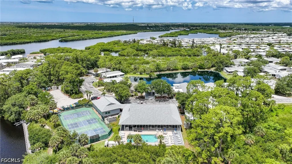 600 Woodwyn Court North Port FL 34287