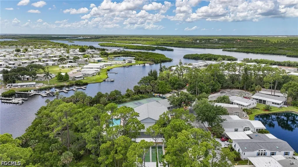 600 Woodwyn Court North Port FL 34287